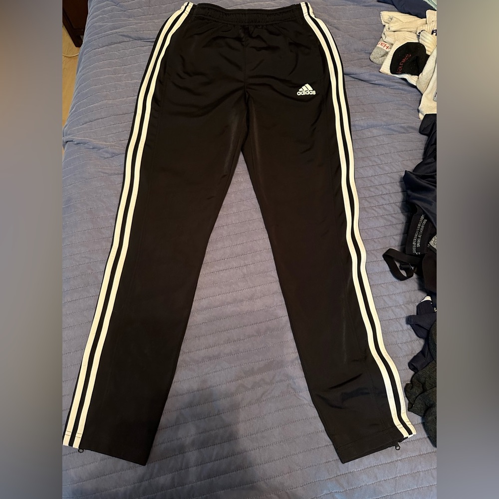 Men’s Adidas Training Pants